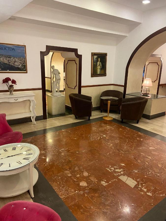 نابولي فندق لا باس المظهر الخارجي الصورة